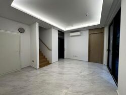 Shrewsbury Road (D11), Terrace #574032671